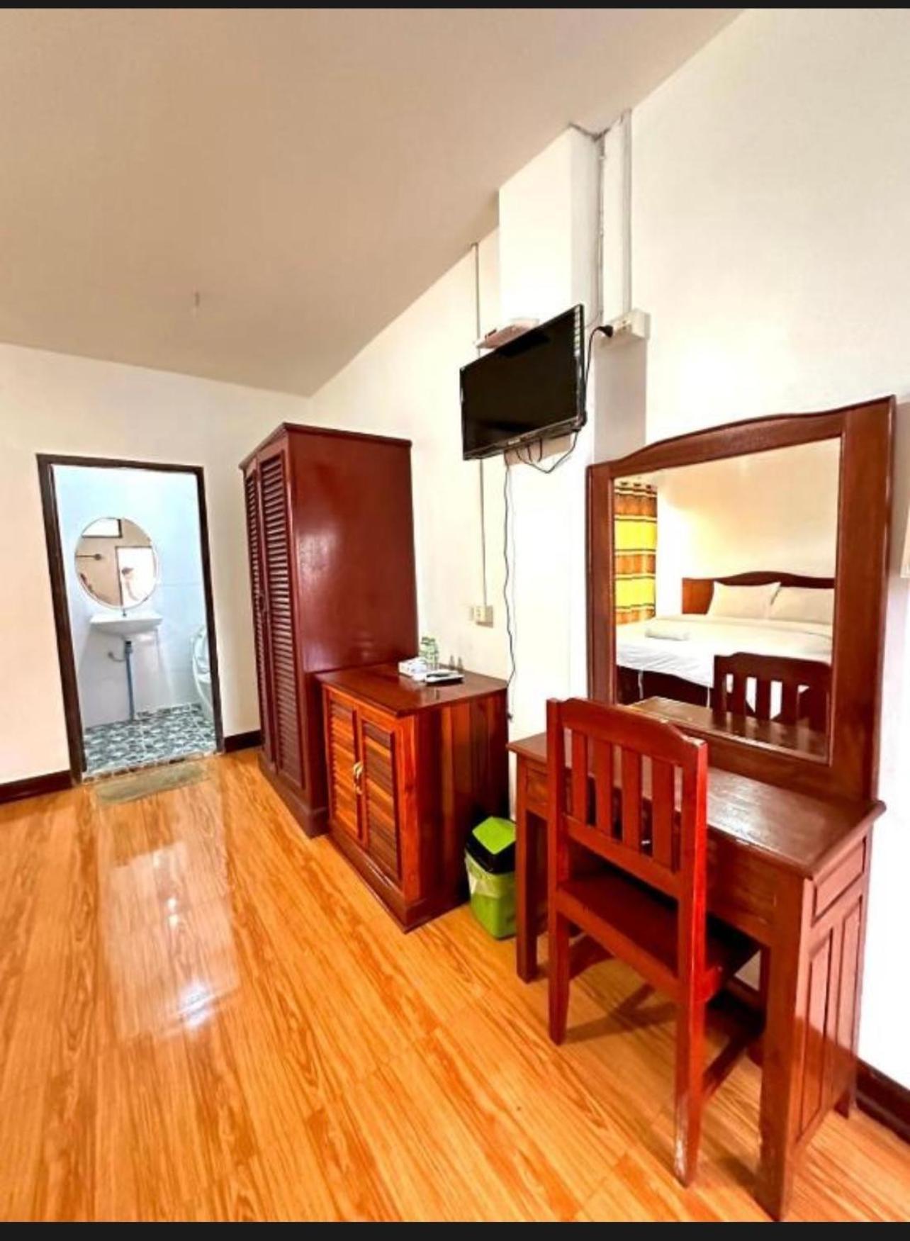Vang Vieng Guesthouse Екстериор снимка